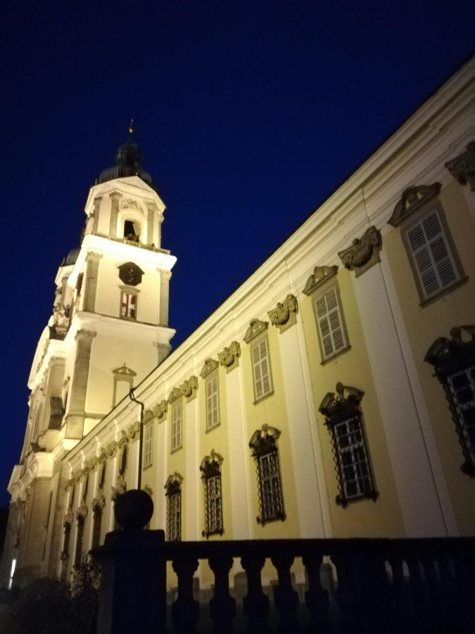 K14 - Oase Im Grunen Markt Sankt Florian Esterno foto